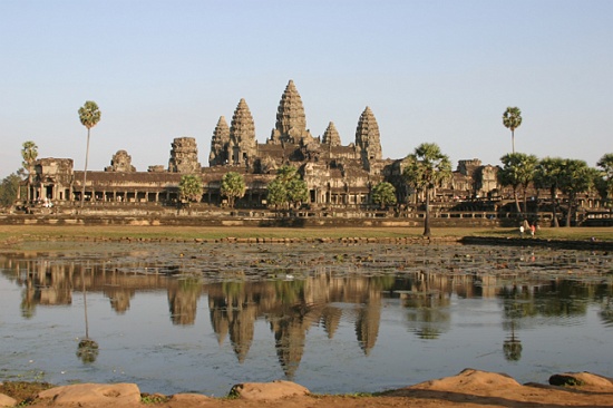 angkor-wat-reflections